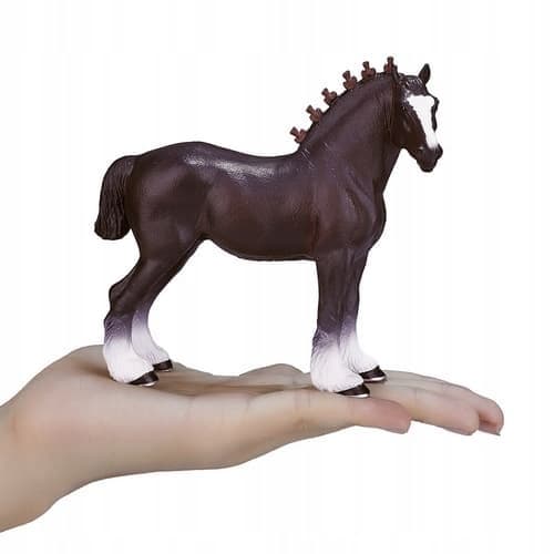 Mojo Shire Horse