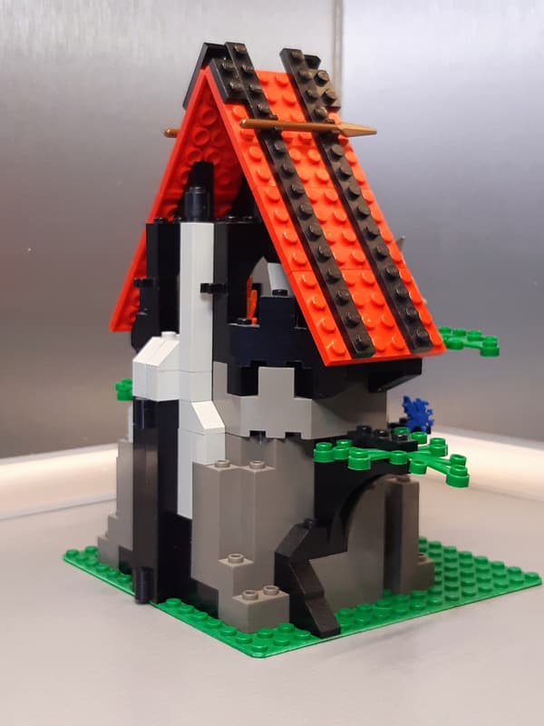 Lego Castle 6048 Majisto’s Magical Workshop