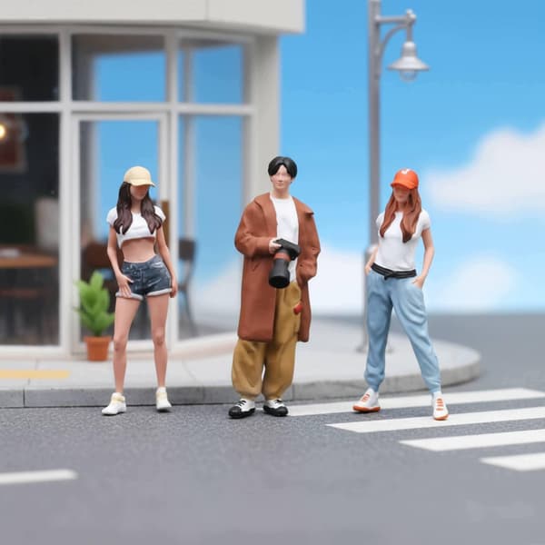 Compact resin collector’s figure Realistic exploration Doll set Mini toy