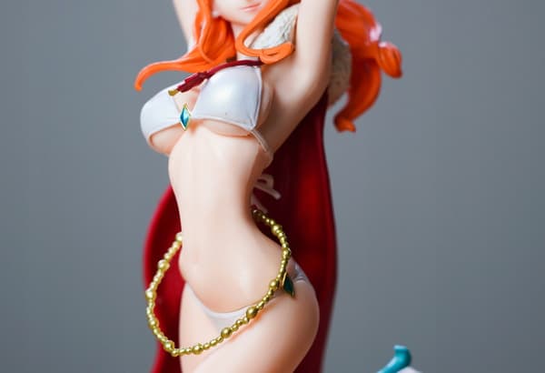 One Piece Anime Nami Diamond Figurine by Banpresto