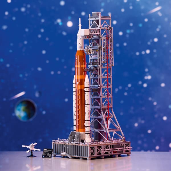 Lego Icons 10341 NASA Artemis SLS Rocket
