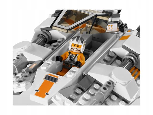 LEGO Star Wars Hoth Wampa Cave Set 8089