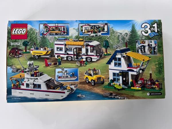 LEGO 31052 Creator 3-in-1 Holiday Getaway MISB from 2016