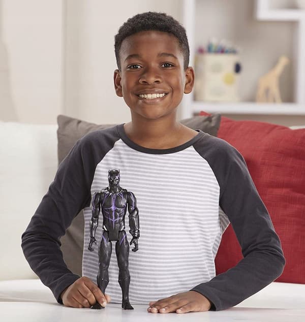 AVENGERS FX 2 Interactive Black Panther Figurine 2