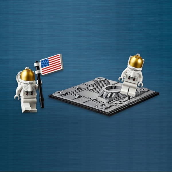 LEGO Creator Expert 10266 NASA Apollo 11 Lunar Lander