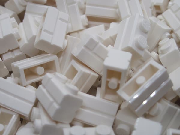 LEGO Bricks 98283 1x2 Wall Brick, White, 100 pieces