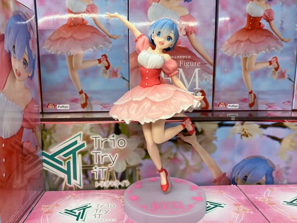 Re:Zero Rem FuRyu Cherry Blossom ANIME FIGURINE
