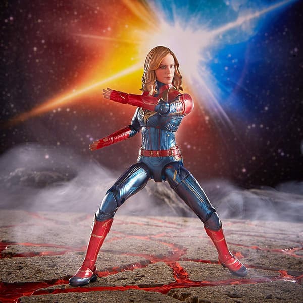 AVENGERS CAPTAIN MARVEL ORIGINAL FILM FIGURINE