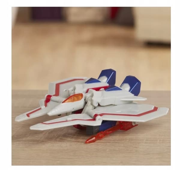 Hasbro Transformers Cyberverse Warrior Starscream E7088