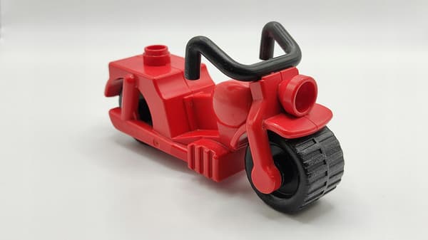 Lego Duplo red motor bricks