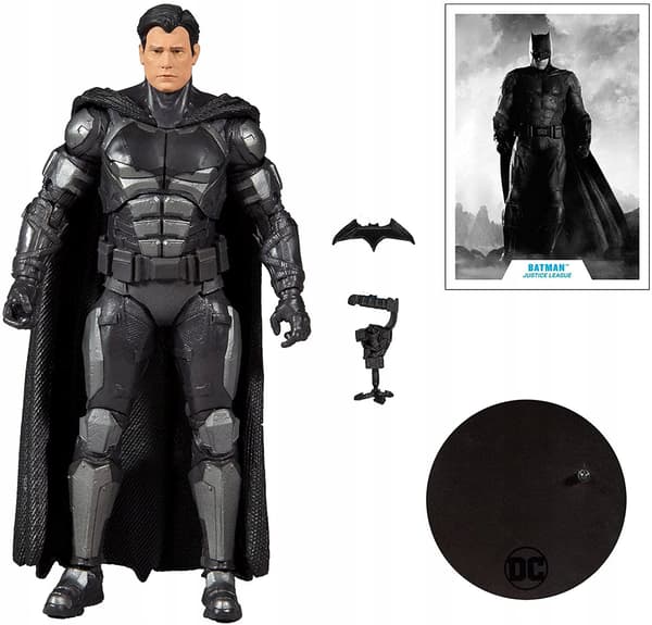 Large Bruce Wayne Batman Justice League DC Figurine