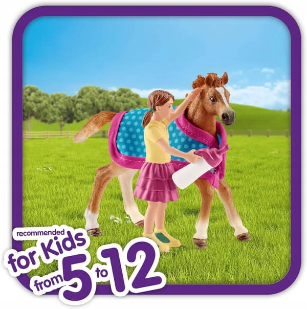 SCHLEICH 42361 FOAL WITH A BLANKET
