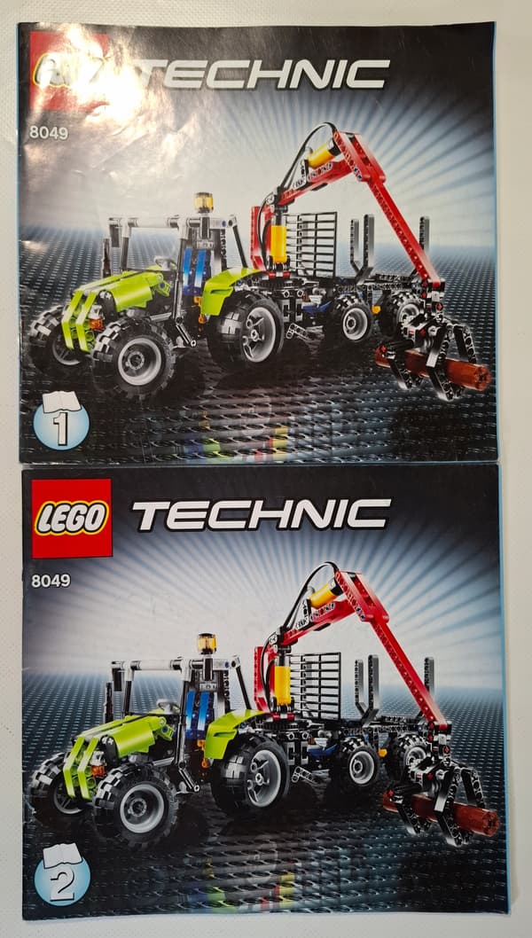 LEGO Technic: 8049 – Log Loader Tractor