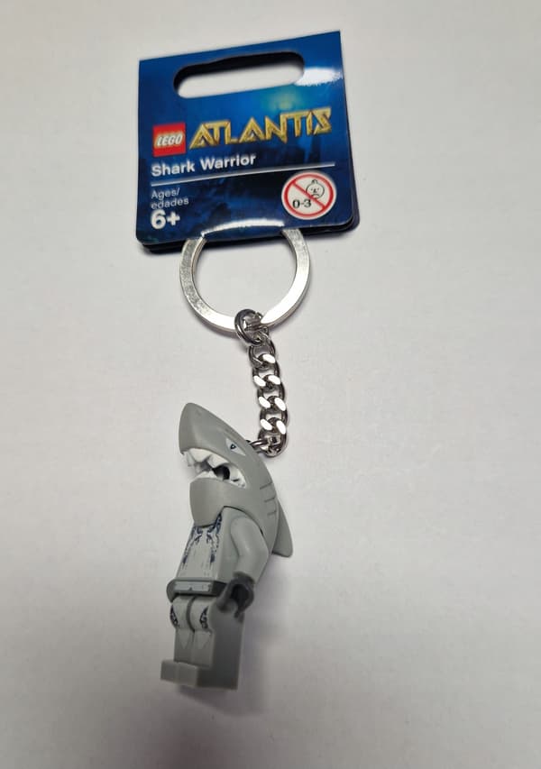 852774 Lego Atlantis Shark keyring