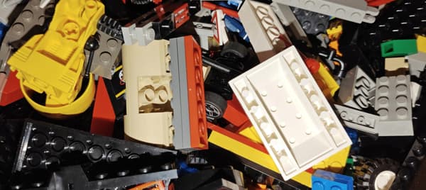 LEGO BRICKS BY WEIGHT, ORIGINAL RANDOM MIX 0.5 KG