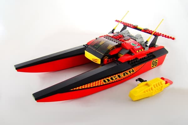 LEGO City 7244 Speedboat