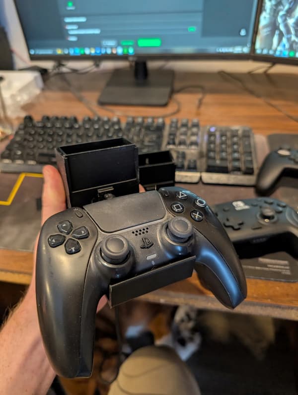 Stackable Console Controller Stand
