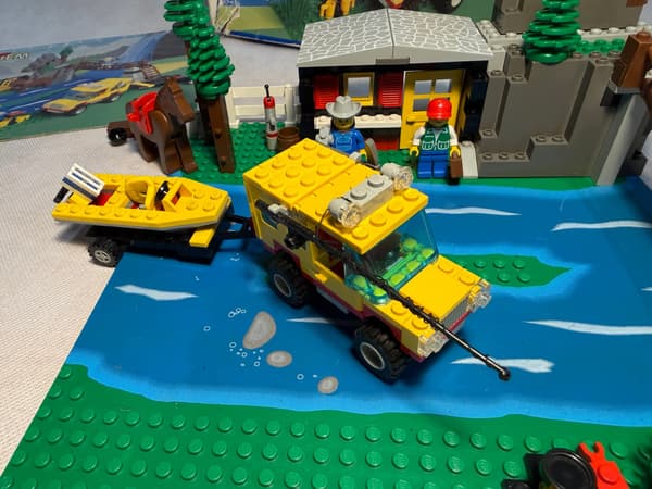 LEGO Set 6552 Rocky River Retreat Town