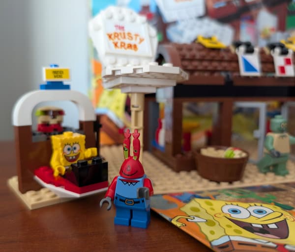 Lego 3825 SpongeBob’s Krusty Krab with Box