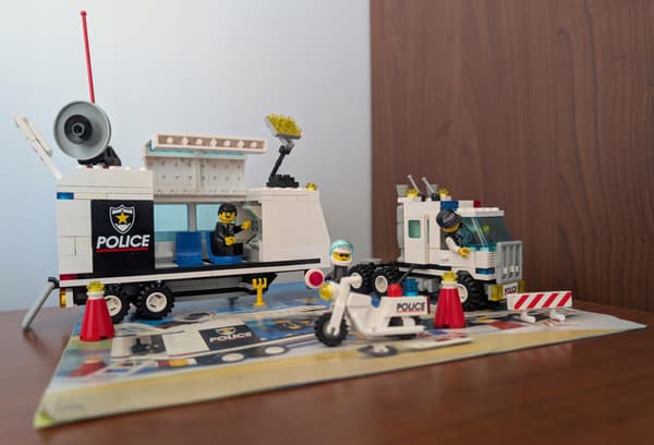 Lego 6348 Police Command Centre