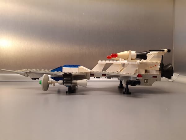 LEGO Classic Space 6929 Starfleet Voyager