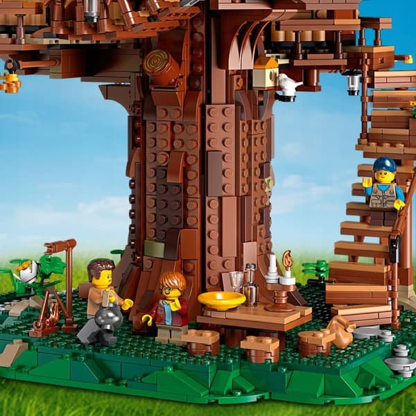 LEGO ICONS Treehouse 21318