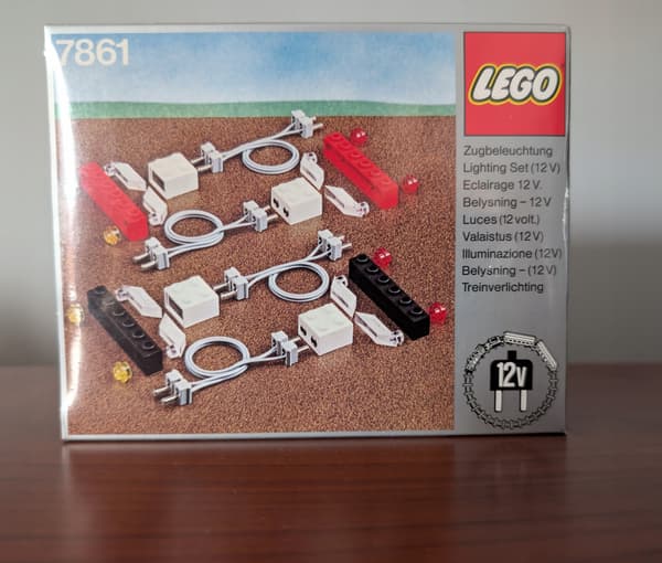 Lego 7861 12V Train Lighting Set – New