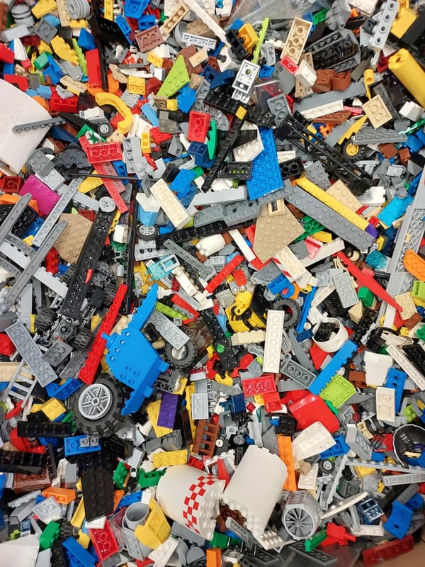 5 KG OF LEGO (RANDOM MIX) FOR SCHOOLS – FOR CREATIVITY CLASSES, GIFT