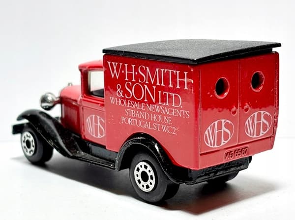 MATCHBOX MODEL A FORD VAN (B20)
