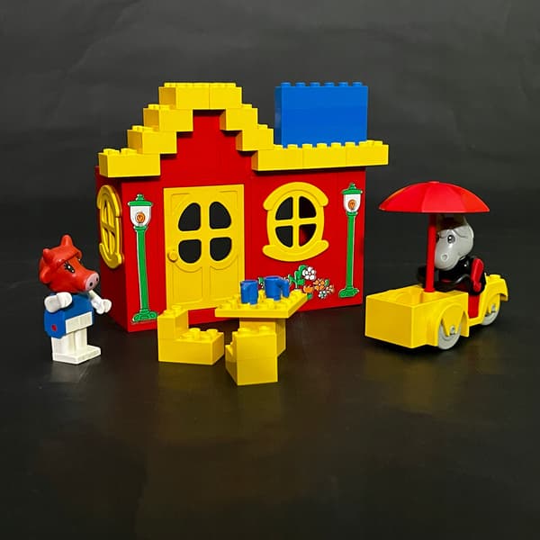 3665 LEGO Ice Cream Parlour