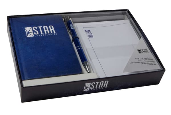 DC Comics: S.T.A.R. Labs Desktop Stationery Set