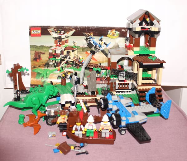 LEGO ADVENTURES Classic 5987 SET INSTRUCTIONS: Dino Research Compound