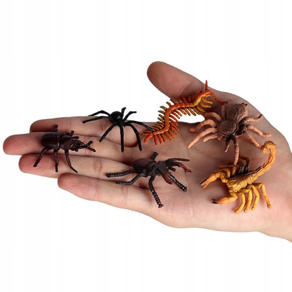 Insect Model Figurines – 12 PIECES – Mini PVC Insect Simulation Models – Toy Animals