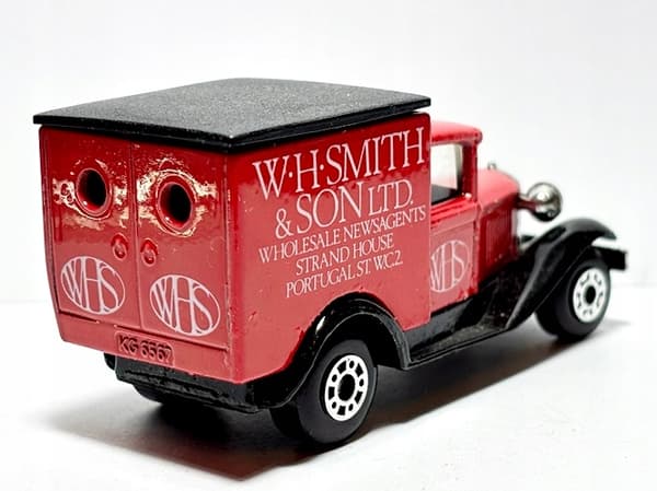 MATCHBOX MODEL A FORD VAN (B20)