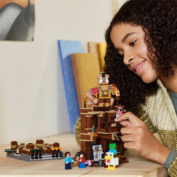 LEGO Minecraft: The Forest Manor Ring 21272