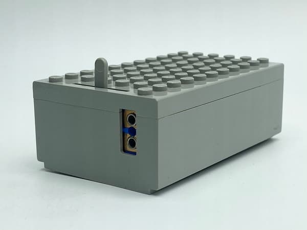 LEGO bb0045c03 4.5V B9 battery holder