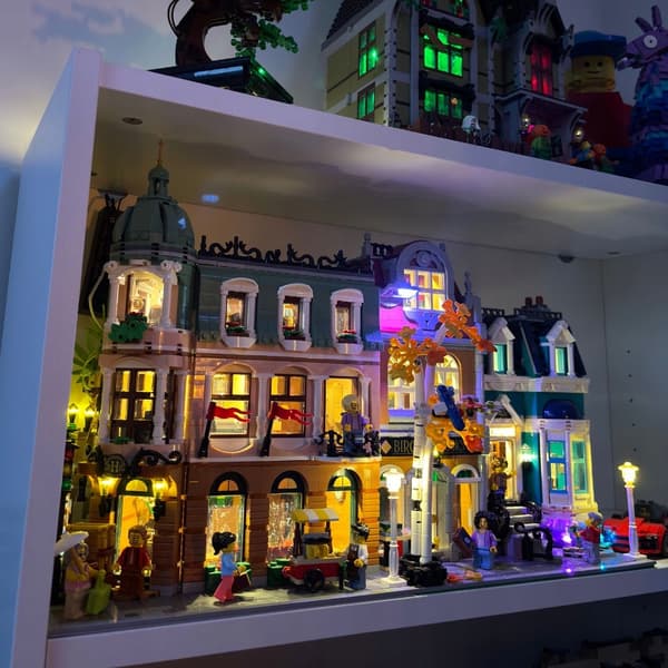 Lighting for the LEGO CITY Express Passenger Train 60337