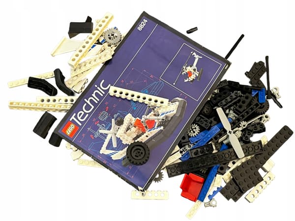 8824 LEGO Hoovercraft