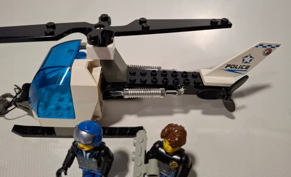 LEGO Juniors: 4604 – Police Helicopter