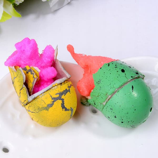 12x MAGICAL EGG – HATCHING DINOSAUR SURPRISE THAT GROWS IN WATER