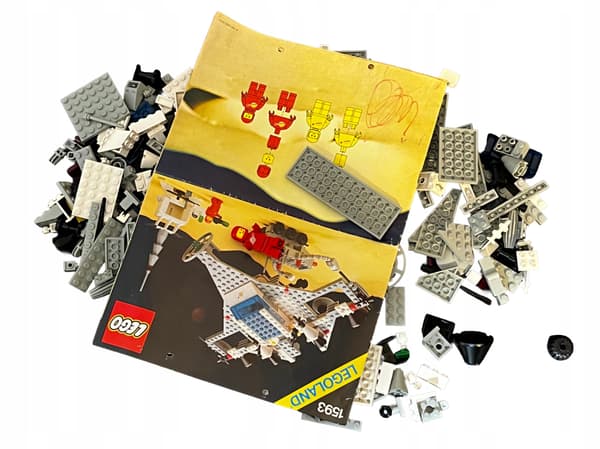 1593 LEGO Super Model
