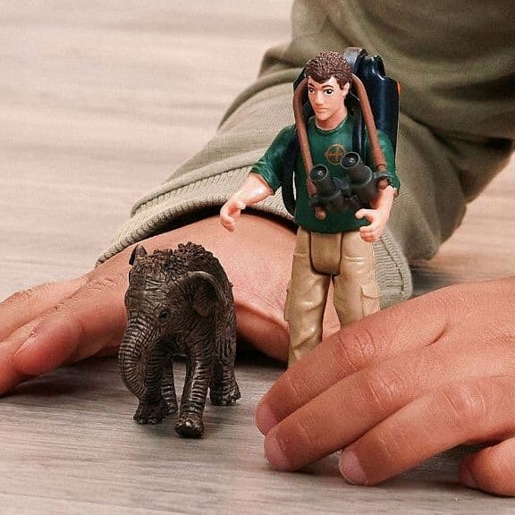 Schleich Jungle Explorer with Baby Elephant 81476