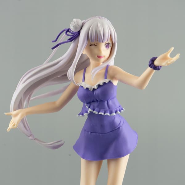 Re:Zero Emilia EXQ Anime Figurine by Banpresto