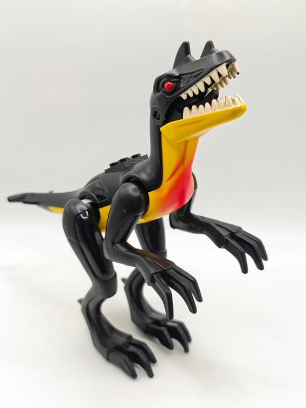 Lego Mutant Raptor / Velociraptor Dinosaur Figure
