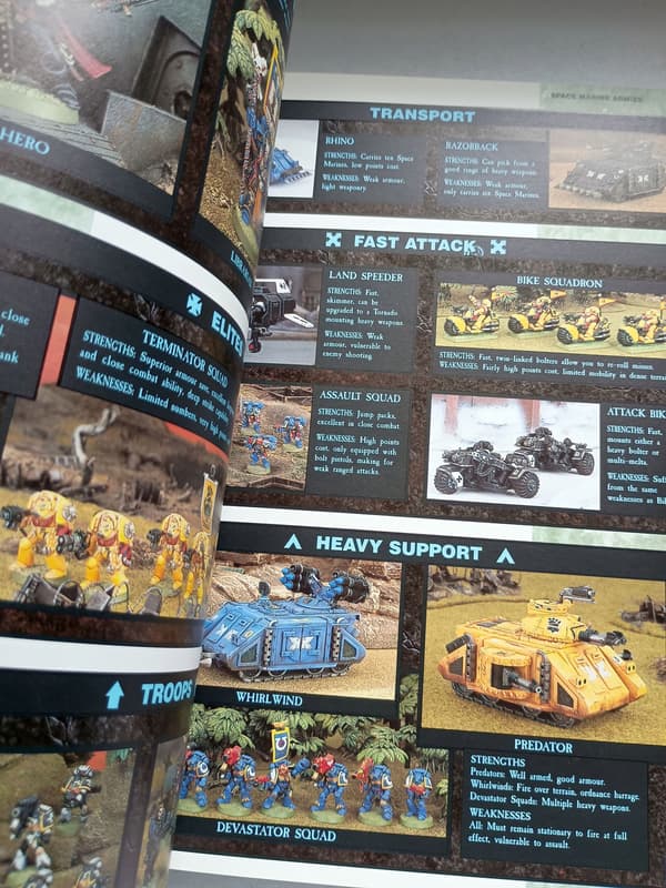 OUTLET Warhammer 40,000 Codex: Space Marines (3rd Edition)