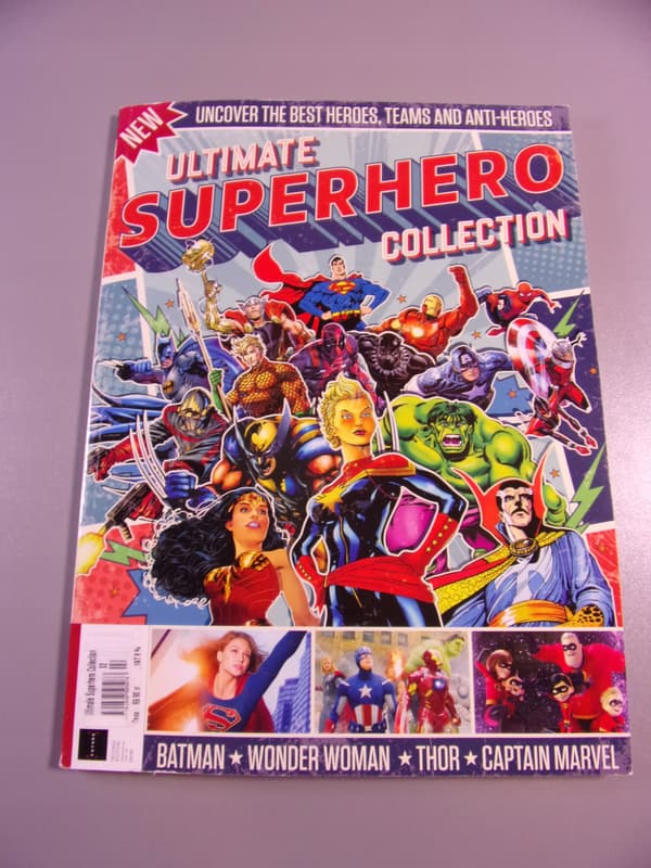 ULTIMATE SUPERHERO COLLECTION 2019, English-language edition