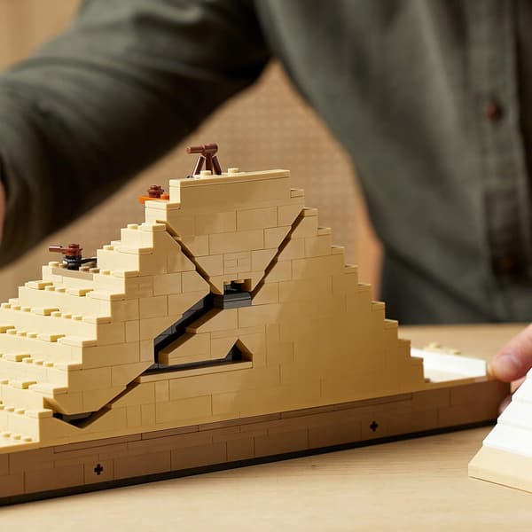 LEGO Architecture 21058 The Pyramid of Cheops