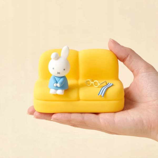 Original Miffy Sofa Phone Stand Blind Box collectable figurine