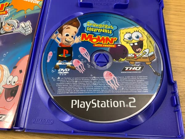 SPONGEBOB SQUAREPANTS MOVIN’ WITH FRIENDS – perfect disc – PS2 set