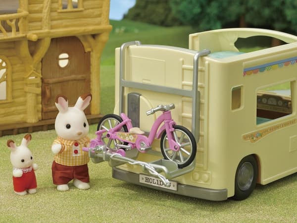 Sylvanian Families. Epoch camper van